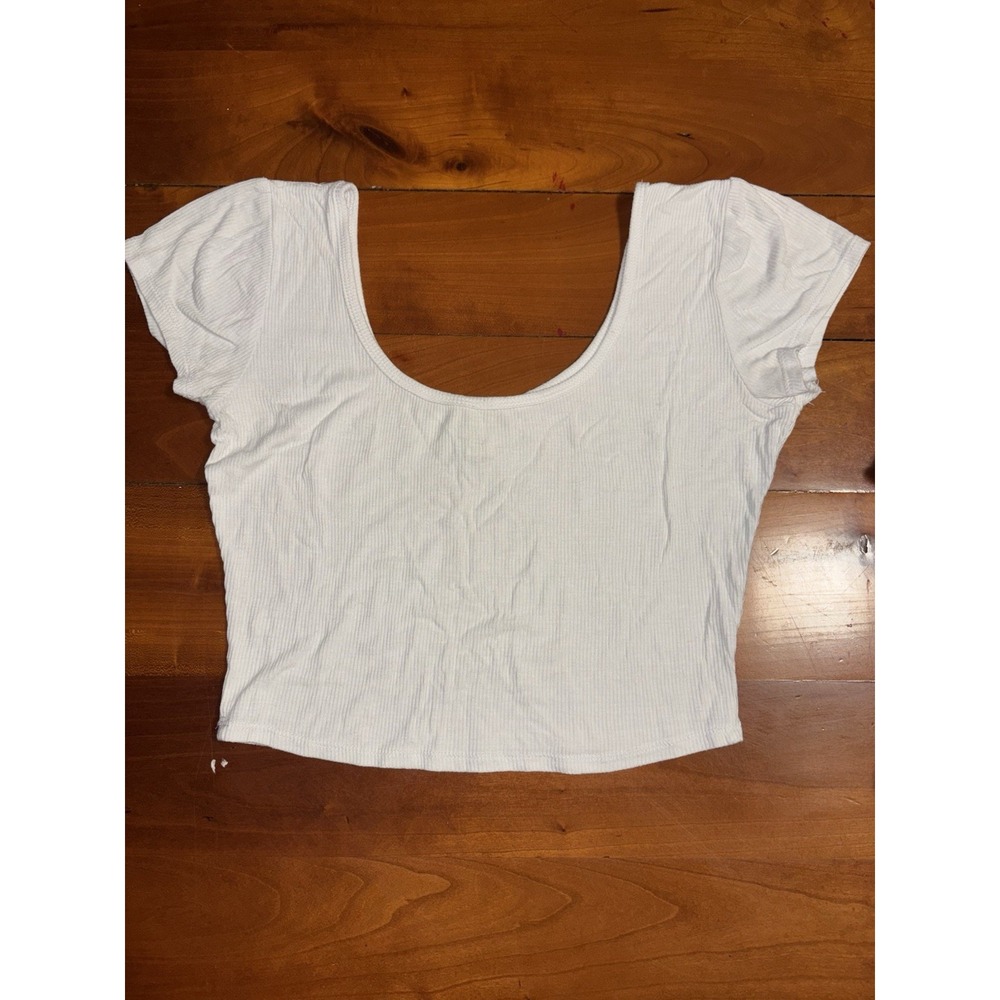 Super Sexy and Soft Bozzolo Women's Size Medium White Crop Top